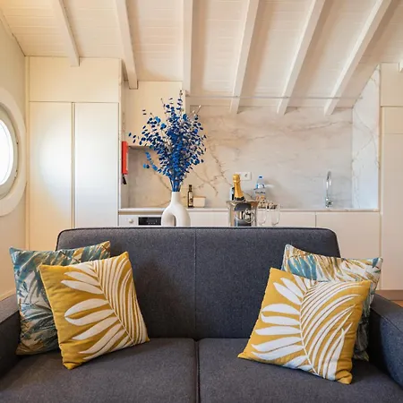 Nautical Luxury Loft Apartment Porto